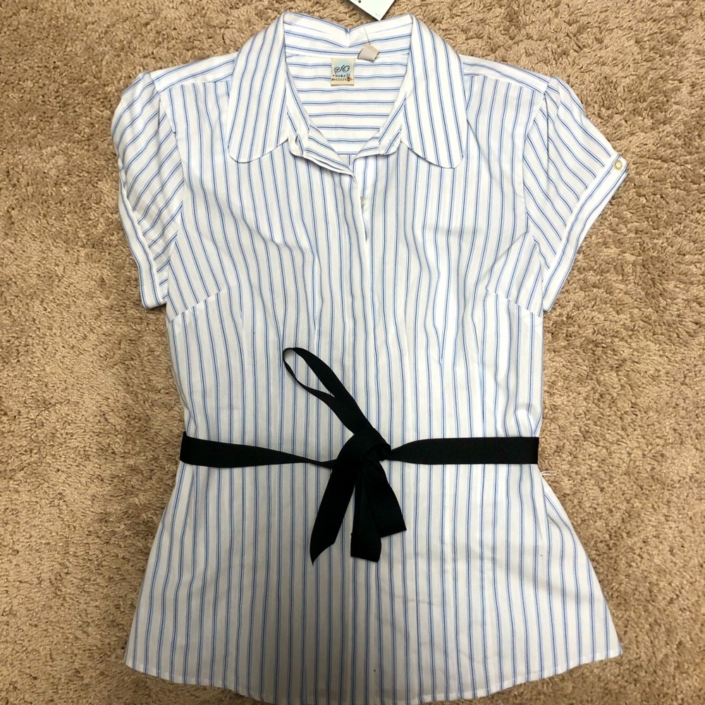 New with Tags Junior Button Down Blouse